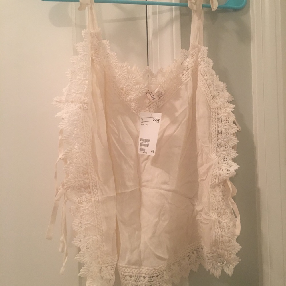 H&M Lace trim tie strap tank top size US 14 NWT